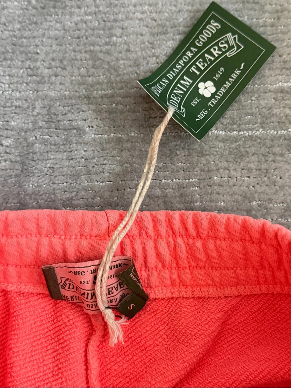 Men's Coral Sweatpants with Drawstring Waist